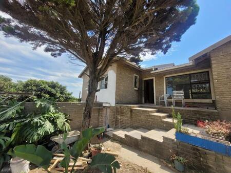 3 Bedroom House in Humansdorp