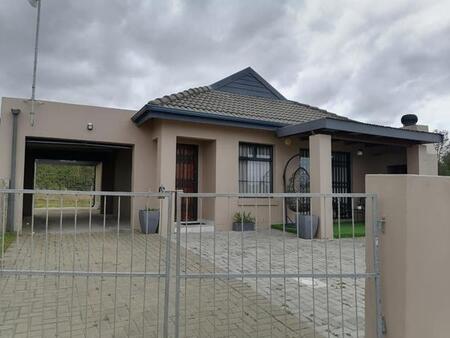 3 Bedroom House in Kidds Beach