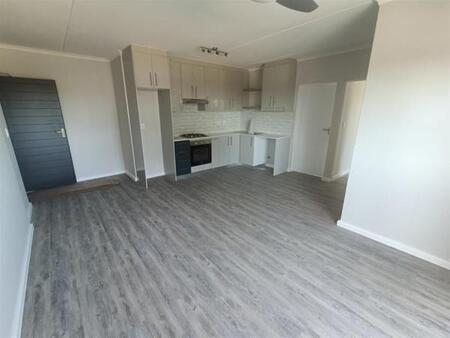 2 Bedroom Apartment in Table View