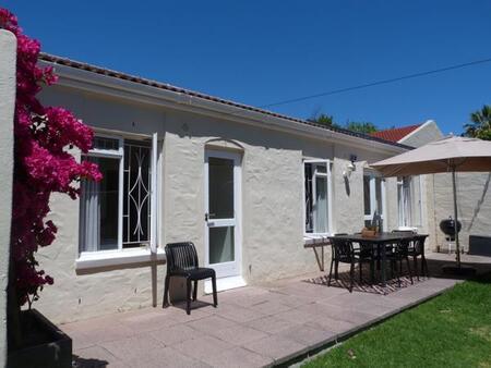 3 Bedroom House in Constantia