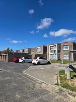 3 Bedroom Apartment in Thornton