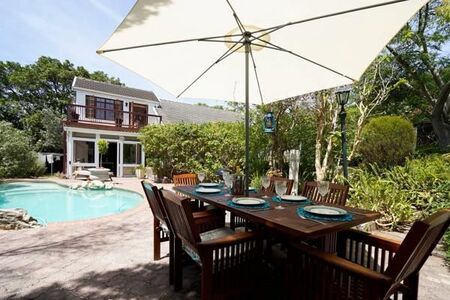 3 Bedroom House in Hout Bay and surrounds