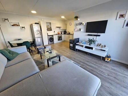 2 Bedroom Apartment in Burgundy Estate