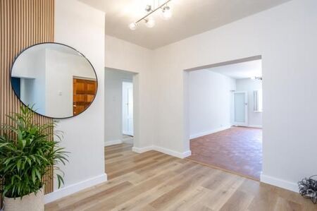 3 Bedroom Apartment in Sea Point