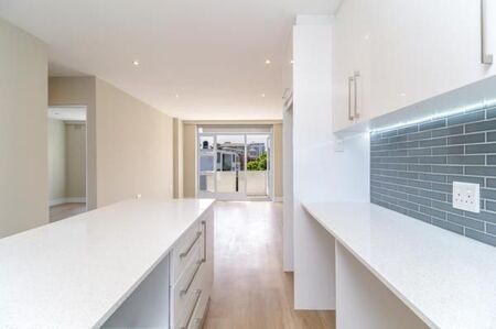 1 Bedroom Apartment in Green Point