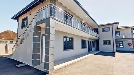 2 Bedroom Flat in Park Hill