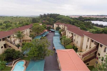 2 Bedroom Apartment in Sheffield Beach