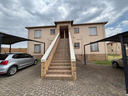 2 Bedroom Apartment in Grobler Park