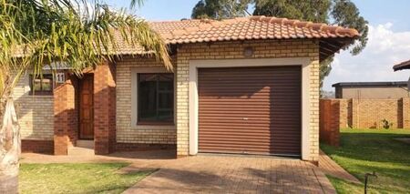 2 Bedroom House in Grobler Park