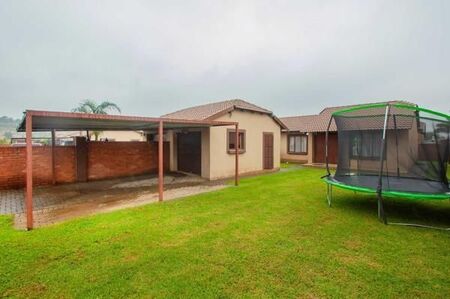 2 Bedroom Apartment in Krugersdorp Central