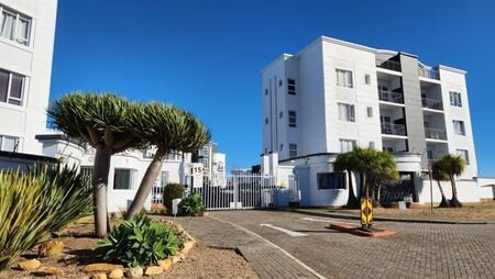 2 Bedroom Apartment in Reebok