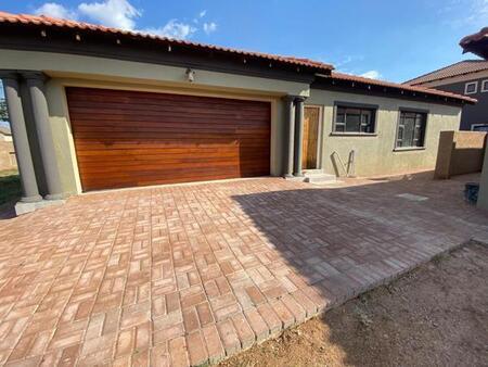 3 Bedroom House in The Orchards