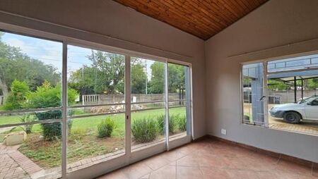 Studio apartment in Queenswood