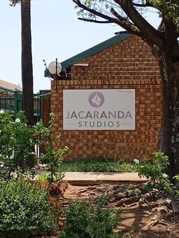 Studio Apartment in Rietfontein