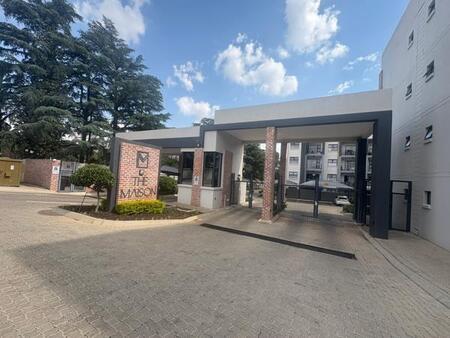 3 Bedroom Apartment in Bryanston