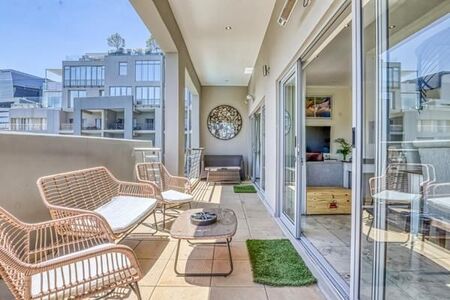 3 Bedroom Penthouse in Sandhurst