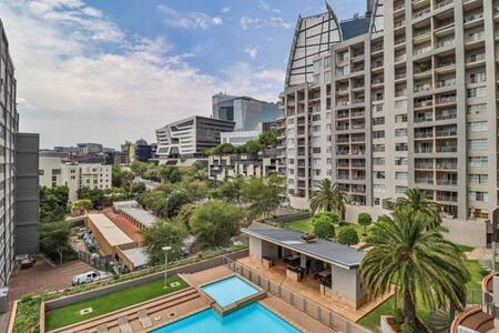 2 Bedroom Apartment in Sandown