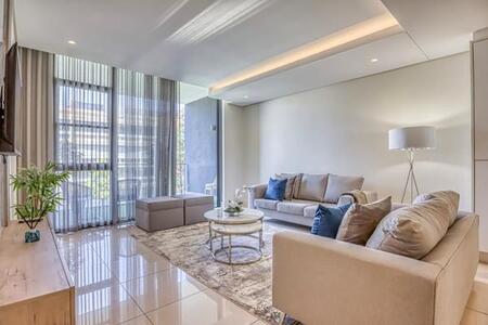 2 Bedroom Apartment in Houghton Estate