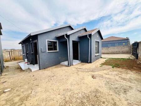 3 Bedroom House in Naturena