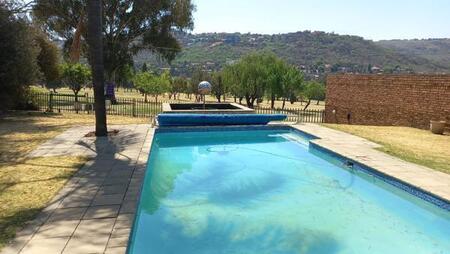 1 Bedroom Apartment in Glenvista