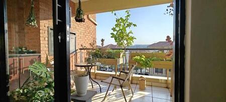 3 Bedroom Apartment in Sunninghill