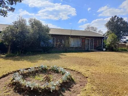 3 Bedroom House in Unitas Park