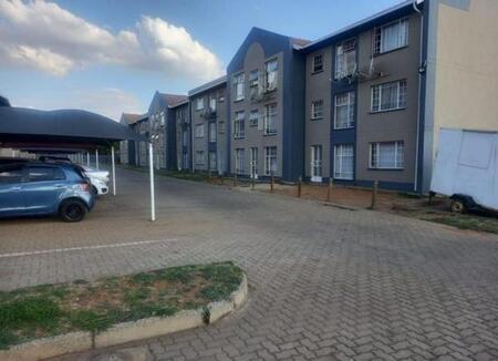 2 Bedroom Apartment in Kempton Park Central