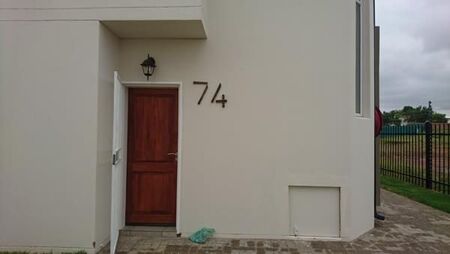 2 Bedroom Duplex in Elspark
