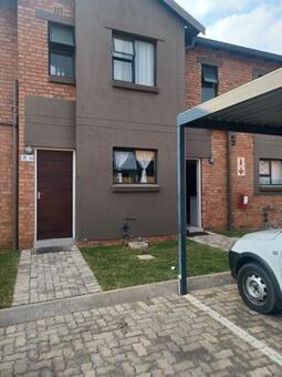 2 Bedroom Duplex in Albertsdal