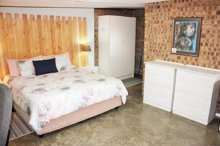 1 Bedroom Apartment in The Reeds