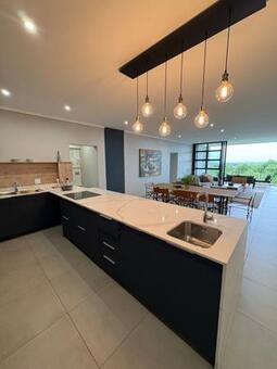 2 Bedroom Apartment in Midfield Estate