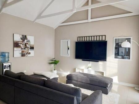 2 Bedroom House in Fairview