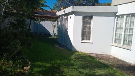 1 Bedroom Apartment in Loerie Park