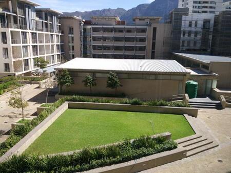 1 Bedroom Apartment in Claremont Upper