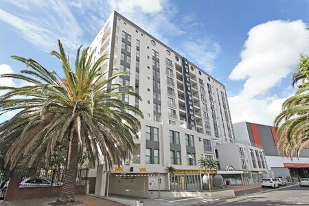 1 Bedroom Apartment in Claremont Upper