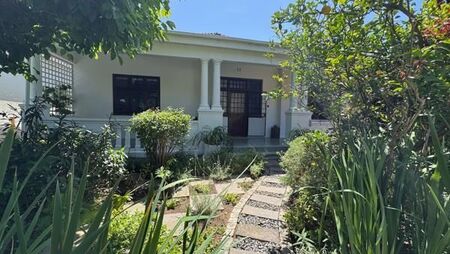 4 Bedroom House in Rosebank