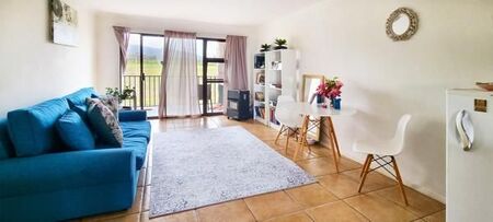 2 Bedroom Apartment in Burgundy Estate