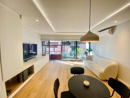 1 Bedroom Apartment in Sea Point