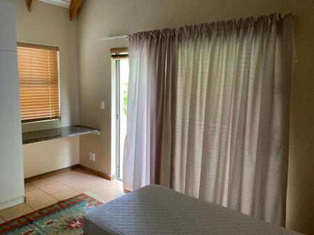 1 Bedroom Flat in Protea Valley