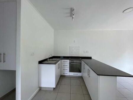 2 Bedroom Apartment in Waterfall