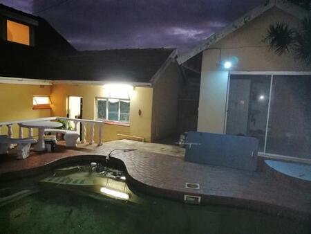 5 Bedroom House in Bluff