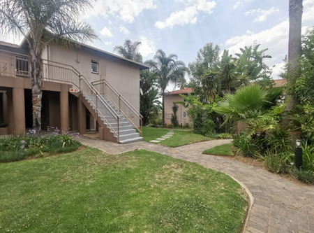 3 Bedroom Apartment in Radiokop