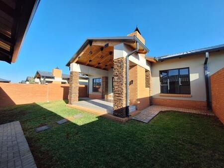 3 Bedroom House in Six Fountains Estate