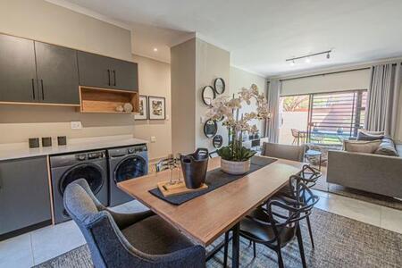 3 Bedroom House in Boardwalk Villas