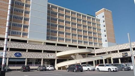 2 Bedroom apartment to rent in Essenwood, Durban