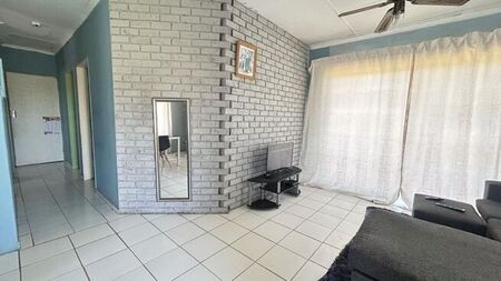 2 Bedroom house to rent in The Orchards, Akasia