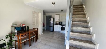 2 Bedroom apartment to rent in Rondebosch, Cape Town