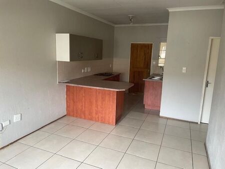 2 Bedroom townhouse - sectional rented in Elspark, Germiston
