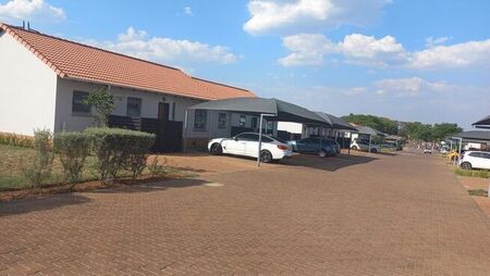 3 Bedroom townhouse - sectional to rent in Monavoni, Centurion