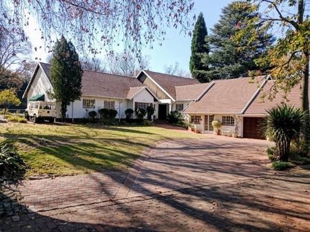4 Bedroom House in Bryanston